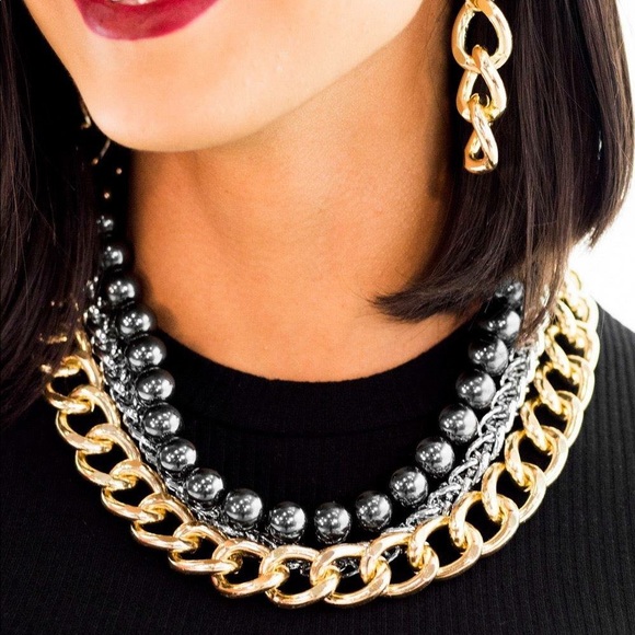 Gorgeous Multi-Metal Necklace - Picture 1 of 1